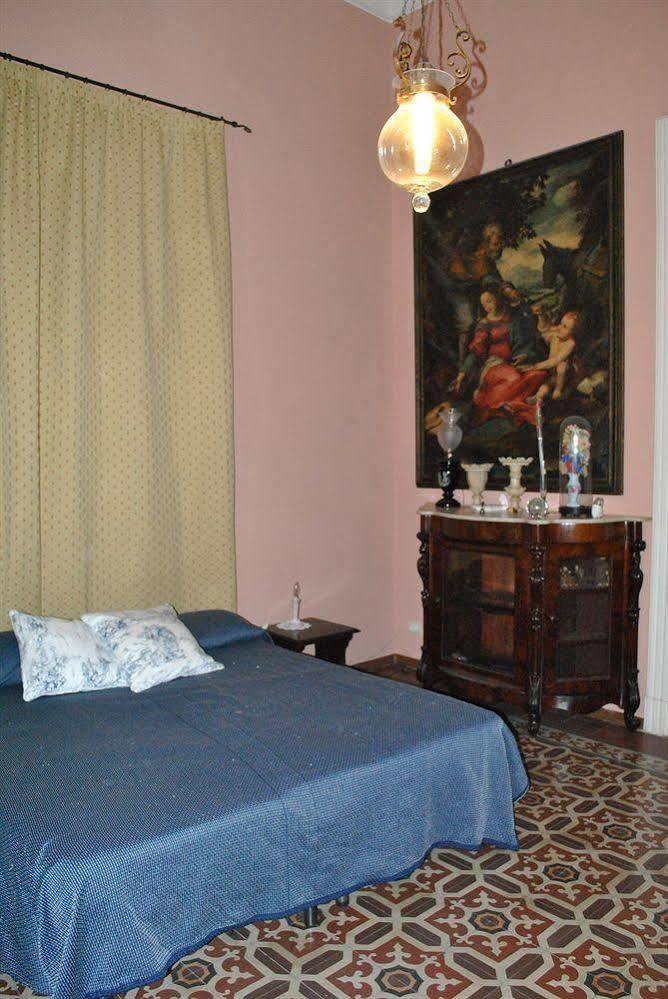 A Casa Di Laura Bed & Breakfast Катания Екстериор снимка